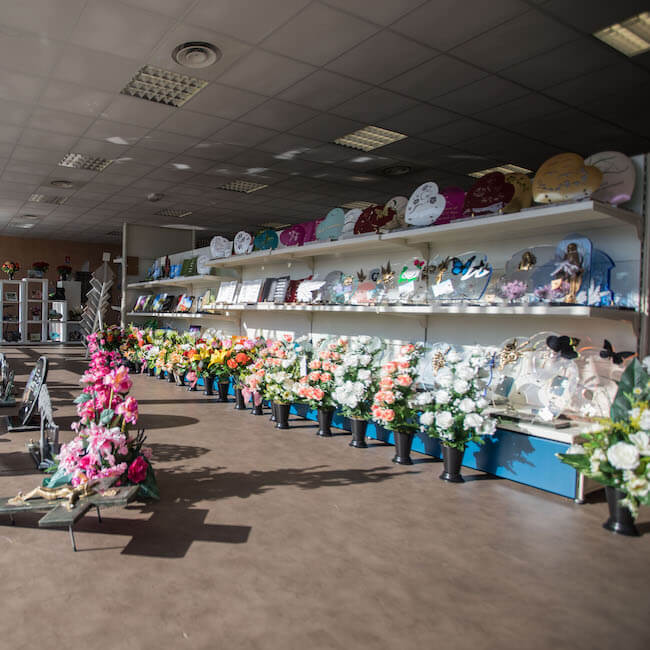 PF FLeclerc Interieur vitrine